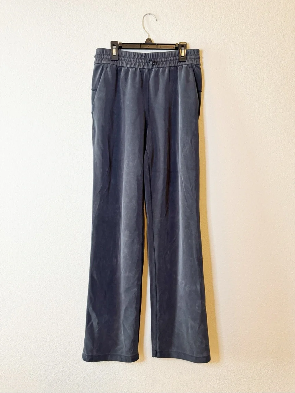 Lululemon Women’s Softstreme High-Rise Pant Size 6